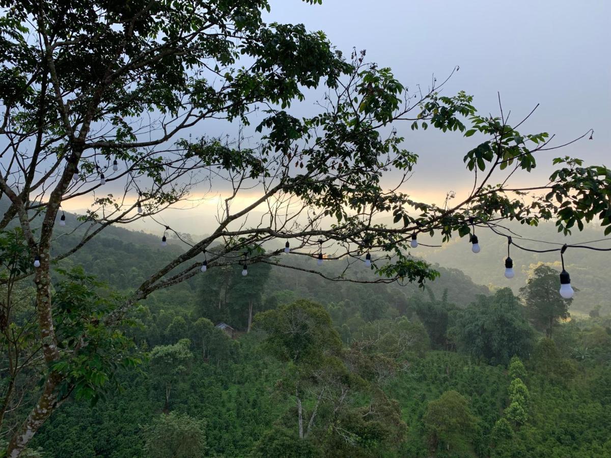 Chan May Homestay Mang Den Kon Von Kla Exterior photo